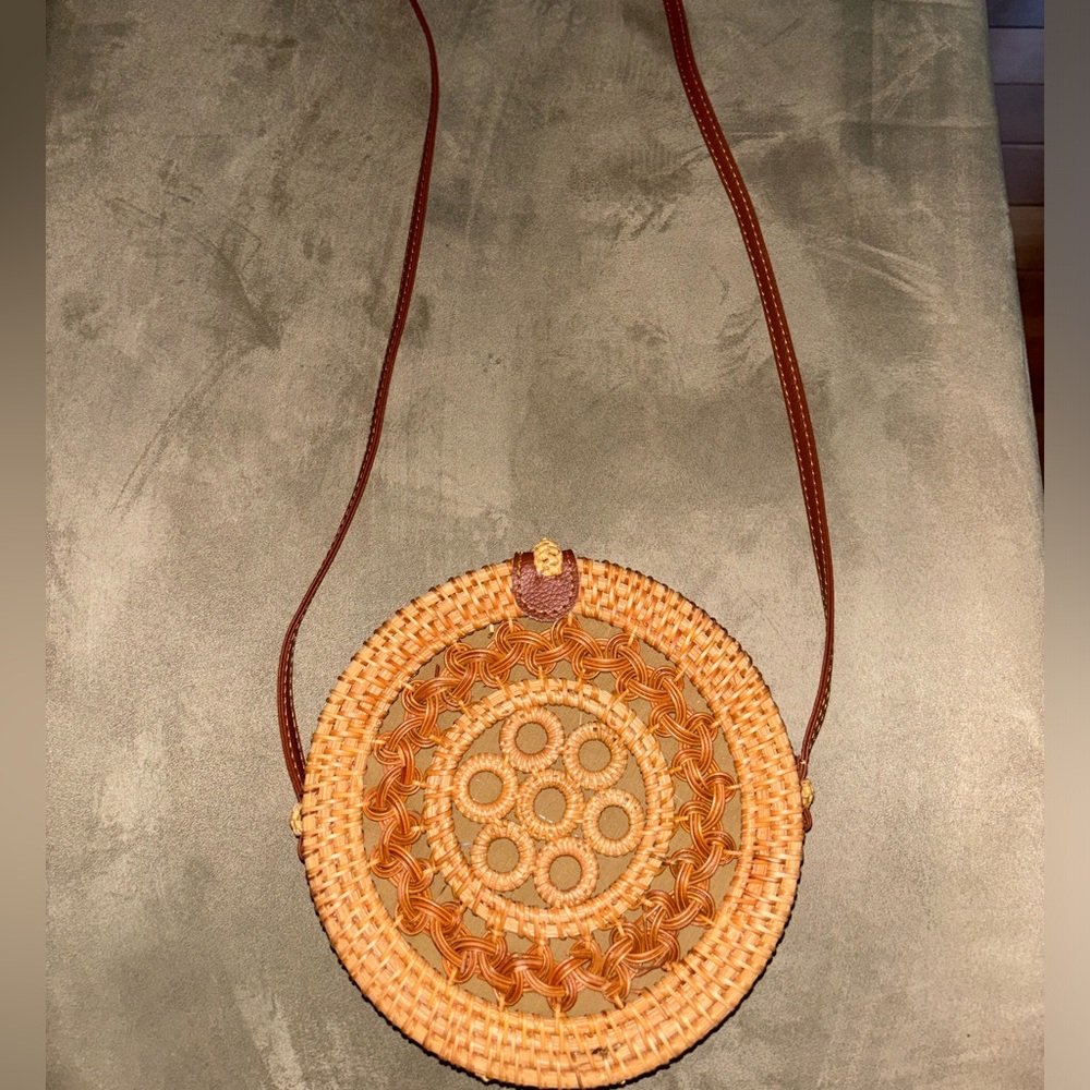 Crossbody Oval bag